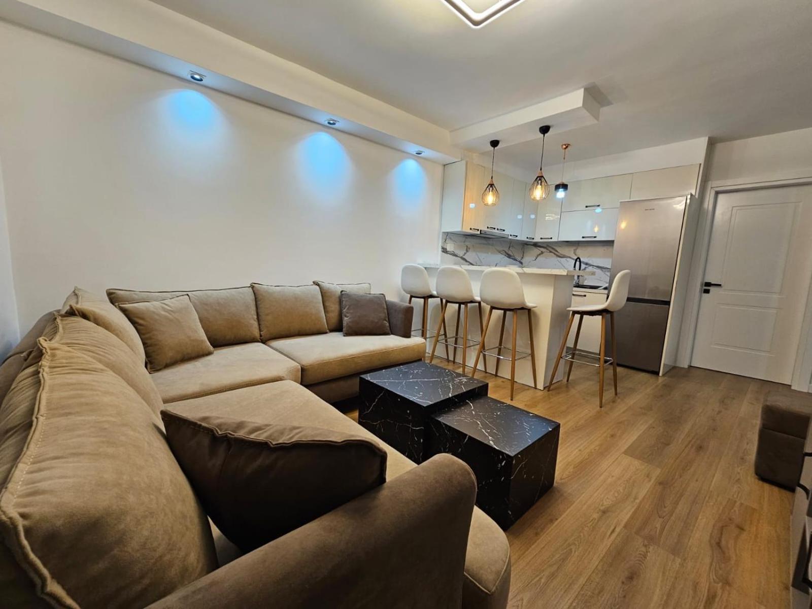 Elois Luxury Apartment *